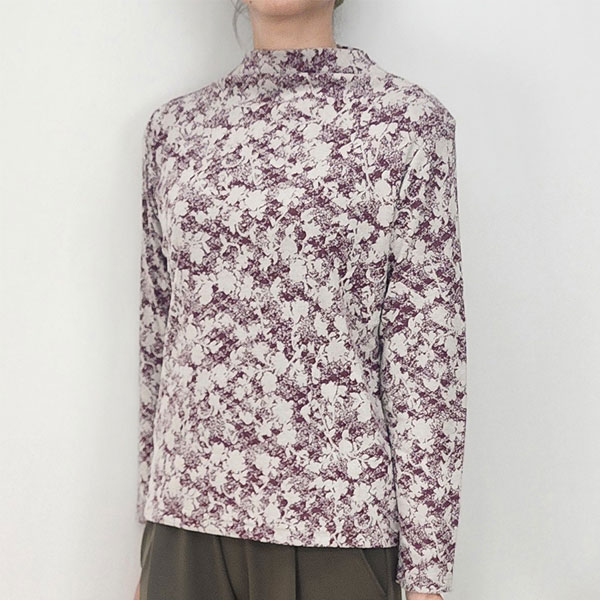 フロッキー調ジャカードプルオーバー